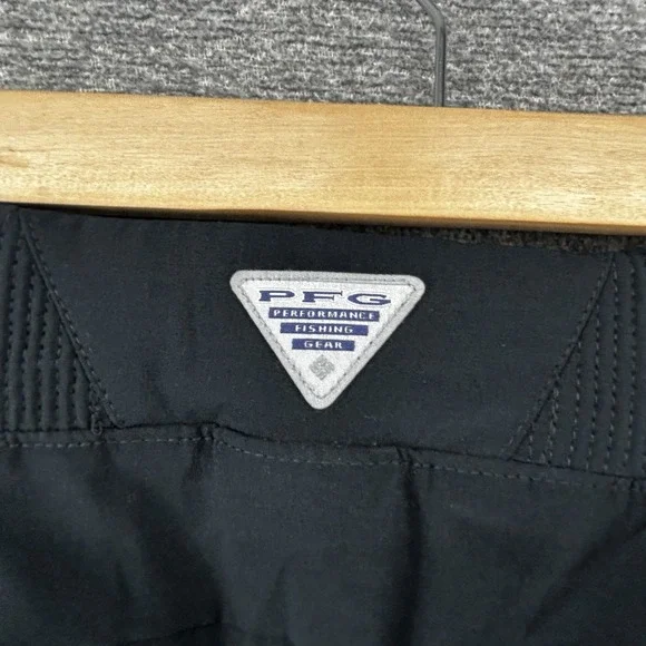 Columbia PFG Capri Pants Women Small Black Regular Fit Hiking NEW - Picture 4 of 13